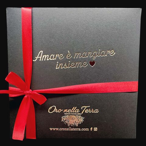 Box: To love is to eat together - Oro nella Terra