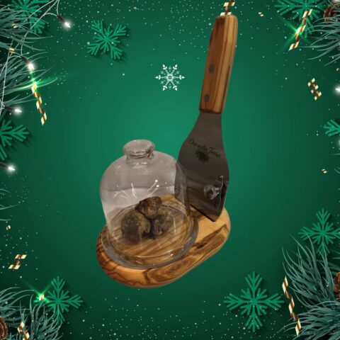 Serve truffles with Truffle slicer in olive tree - Oro nella Terra